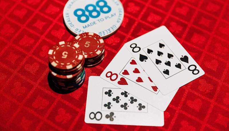 Chất Nào Mạnh Nhất Trong Liêng? Bí Quyết Chơi Bài Luôn Thắng 4 Ba lá giống nhau (Three of a Kind - Sáp)