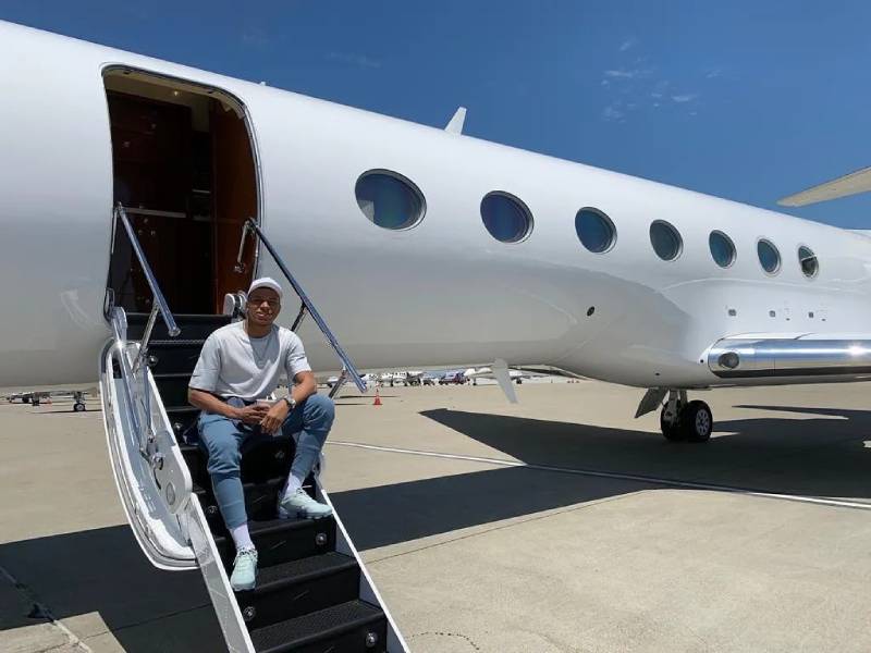 10 Cầu Thủ Giàu Nhất Thế Giới - Ai Đang Sở Hữu Khối Tài Sản Khổng Lồ 5 Kylian Mbappé rich